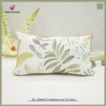 Cojín Con Diseño Florales De Algodón Y Poliéster - VISTE TU HOGAR ONLINE