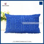 Cojín Con Diseño Laberinto Algodón Y Poliéster - VISTE TU HOGAR ONLINE