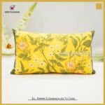 COJÍN CON ESTAMPADO DE FLORES 43X43CM Y 30X50CM - Viste Tu Hogar
