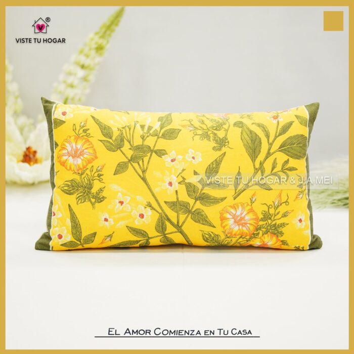 COJÍN CON ESTAMPADO DE FLORES 43X43CM Y 30X50CM - Viste Tu Hogar