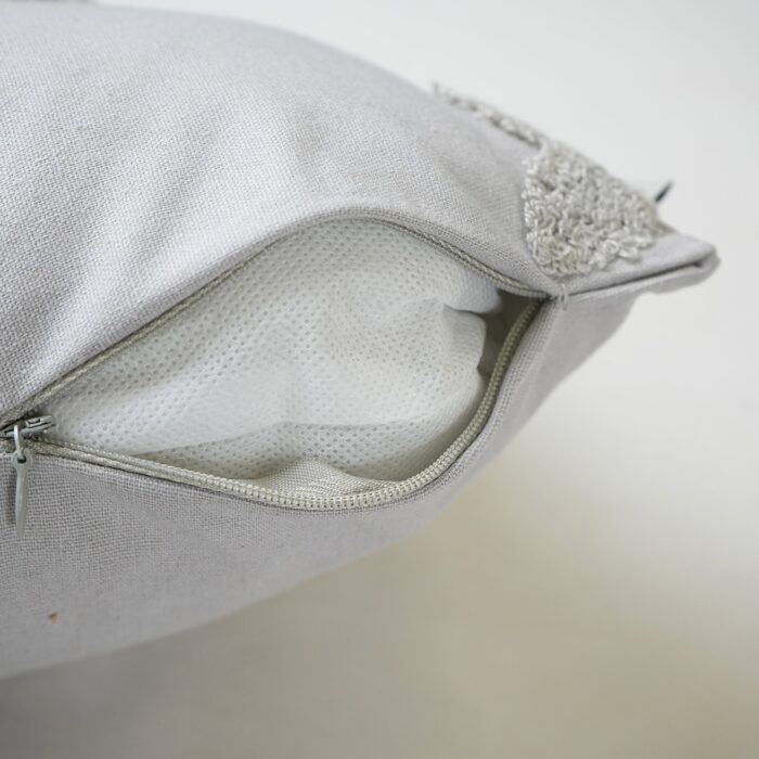 Cojín Con Pétalos bordados Algodón Y Poliéster - Viste Tu Hogar