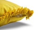 Cojín De Color Liso Algodón Y Poliéster Embellecido Con Flecos En Los Bordes - VISTE TU HOGAR ONLINE