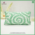 Cojín Jacquard Algodón Y Poliéster Con Diseño De Estructura En Forma De Circuito - VISTE TU HOGAR ONLINE
