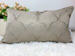 Cojín Jacquard Algodón Y Poliéster Con Diseño De Forma De Abanico - VISTE TU HOGAR ONLINE