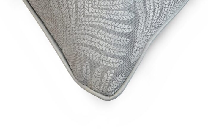 Cojín Jacquard Algodón Y Poliéster Con Diseño De Forma De Abanico - VISTE TU HOGAR ONLINE