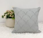 Cojín Jacquard Algodón Y Poliéster Con Diseño De Forma De Abanico - VISTE TU HOGAR ONLINE