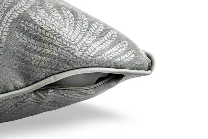 Cojín Jacquard Algodón Y Poliéster Con Diseño De Forma De Abanico - VISTE TU HOGAR ONLINE