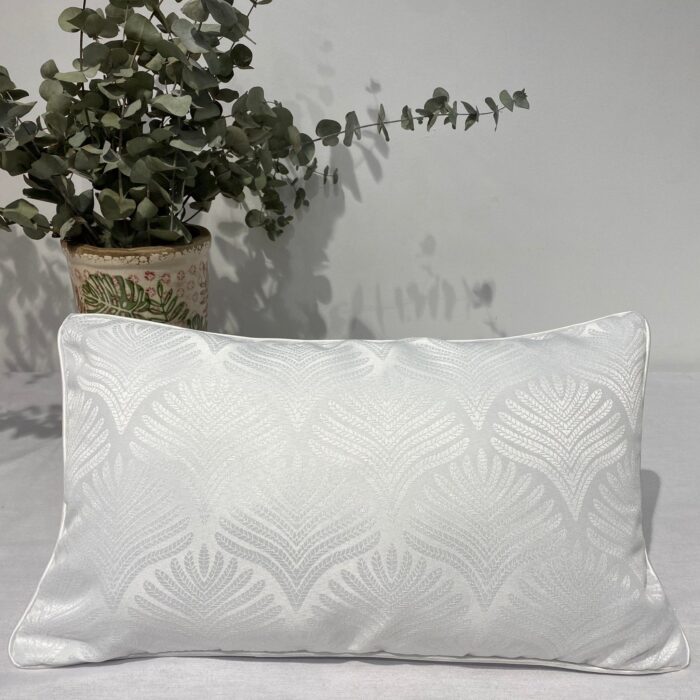 Cojín Jacquard Algodón Y Poliéster Con Diseño De Forma De Abanico - VISTE TU HOGAR ONLINE