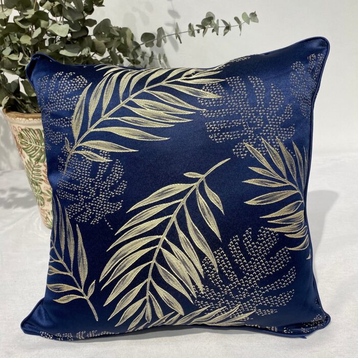 Cojín Jacquard Algodón Y Poliéster Con Diseño Pteris - VISTE TU HOGAR ONLINE