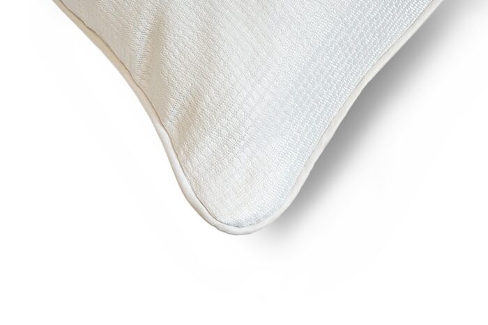 Cojín Jacquard Algodón Y Poliéster Diseño De Cuadritos Pequeños Con Un Sutil Resplandor - VISTE TU HOGAR ONLINE