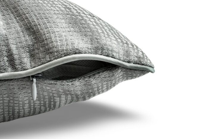Cojín Jacquard Algodón Y Poliéster Diseño De Cuadritos Pequeños Con Un Sutil Resplandor - VISTE TU HOGAR ONLINE