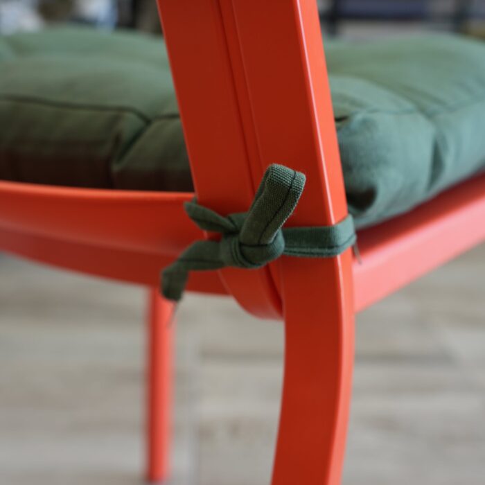 COJINES PARA SILLAS 40x40x5CM CON EFECTO TRIDIMENSIONAL CON RELLNO 100% POLIÉSTER (VERDE MILITAR) - Viste Tu Hogar