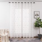 CORTINA CON MOTIVOS DE CAPULLOS TRIDIMENSIONALES 140X260CM - Viste Tu Hogar