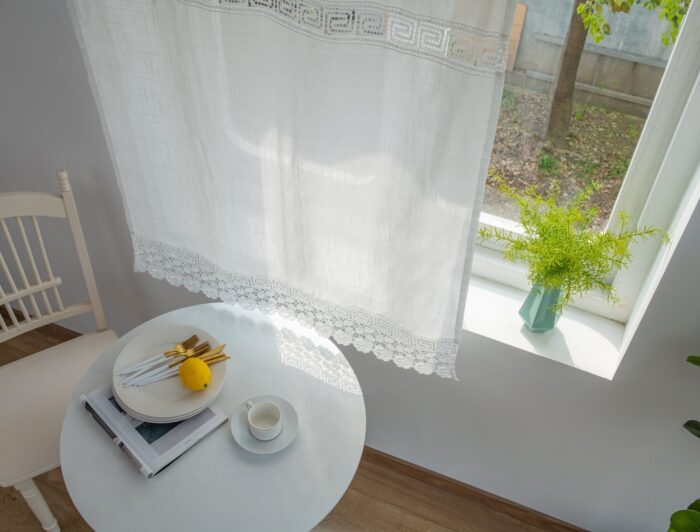 CORTINA DE COCINA CON DISEÑO LABERINTO CALADO 90X150CM Y 140X150CM Y 70X150CMX2PCS - Viste Tu Hogar