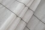 CORTINA DE COCINA DE GASA CON RAYAS CALADAS 100X140CM Y 140X140CM - Viste Tu Hogar