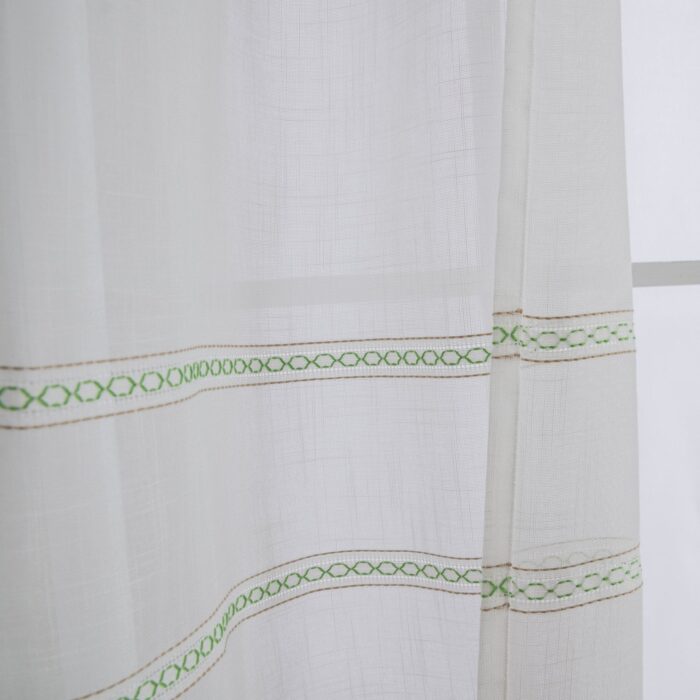 CORTINA DE COCINA DE GASA CON RAYAS CALADAS 100X140CM Y 140X140CM - Viste Tu Hogar
