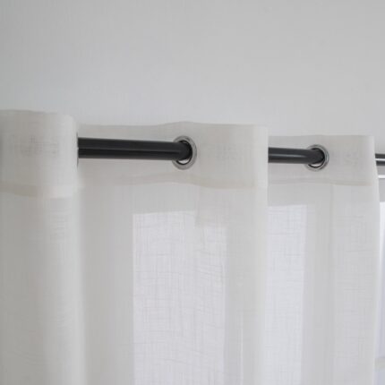 CORTINA DE COCINA DE GASA CON RAYAS CALADAS 100X140CM Y 140X140CM - Viste Tu Hogar
