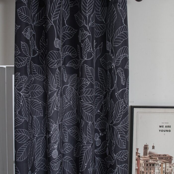 CORTINA DE TEJIDO ESTAMPADO DE HOJAS 140X260CM - Viste Tu Hogar