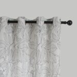 CORTINA DE TEJIDO ESTAMPADO DE HOJAS 140X260CM - Viste Tu Hogar