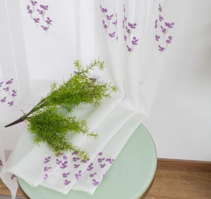 CORTINA DE VISILLO BORDADO CON HOJITAS 140X260CM - Viste Tu Hogar