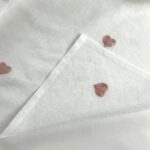 Cortina De Visillo Gasa Poliéster Con Estampado De Corazón 150x260cm - VISTE TU HOGAR ONLINE