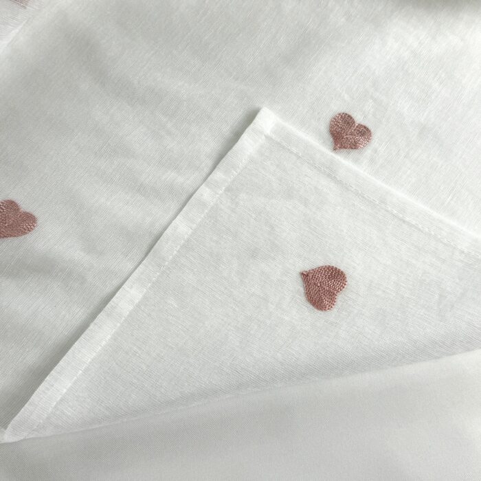 Cortina De Visillo Gasa Poliéster Con Estampado De Corazón 150x260cm - VISTE TU HOGAR ONLINE