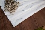 CORTINA ÓPACA ESTAMPADO DE HONDAS 140X260CM - Viste Tu Hogar