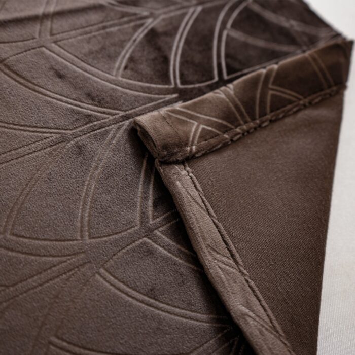 Cortina Terciopelo Con Diseño Ornamental De Tipo Abanico 150X260cm Poliéster - Viste Tu Hogar