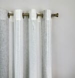 Cortinas De Visillo Lino y Poliéster Decorado Con Líneas Blancas Verticales - VISTE TU HOGAR ONLINE