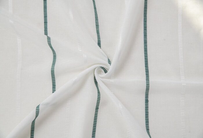 Cortinas De Visillo Lino y Poliéster Decorado Con líneas Verticales Entre Una Línea Blanca 150x260cm - VISTE TU HOGAR ONLINE
