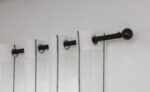 Cortinas De Visillo Lino y Poliéster Decorado Con líneas Verticales Entre Una Línea Blanca 150x260cm - VISTE TU HOGAR ONLINE