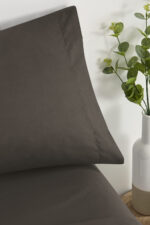 Juego De Sabana 50% Poliéster 50%Algodón Gris Oscuro - VISTE TU HOGAR ONLINE