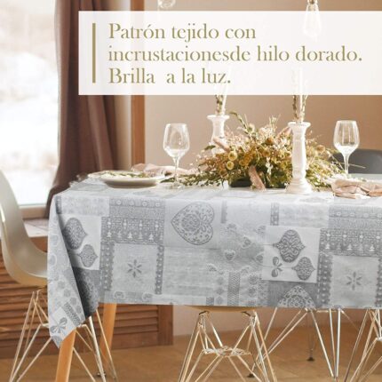 Mantel De Navidad Multilla 60% Poliéster, 30% Algodón, 10% Poliamida Con Diseño Corazones Gris Claro - VISTE TU HOGAR ONLINE