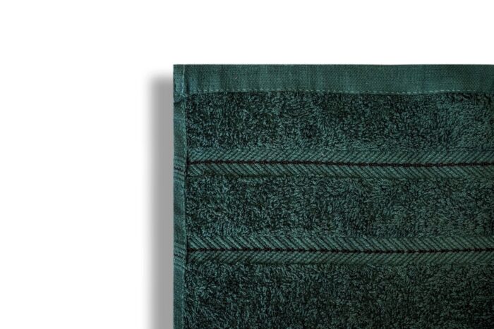 Toalla Liso De Baño 100% Algodón Con Diversas Medidas Verde Oscuro - VISTE TU HOGAR ONLINE
